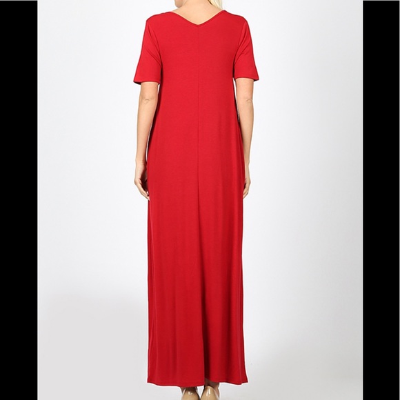 Restocked- V-Neck Maxi Dress - Picture 3 of 6